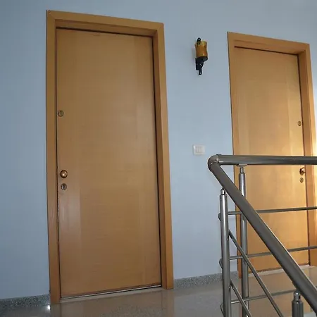 2 * Dhërmi